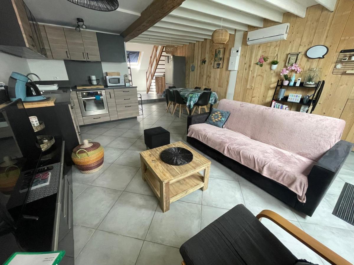 F3 Duplex   Ô Meublé de Pithiviers   2 chambres - 6 personnes Extérieur photo