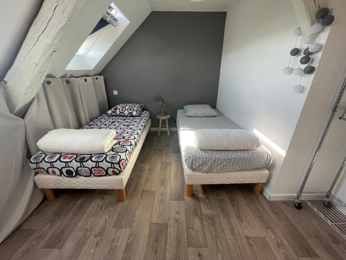F3 Duplex   Ô Meublé de Pithiviers   2 chambres - 6 personnes Extérieur photo